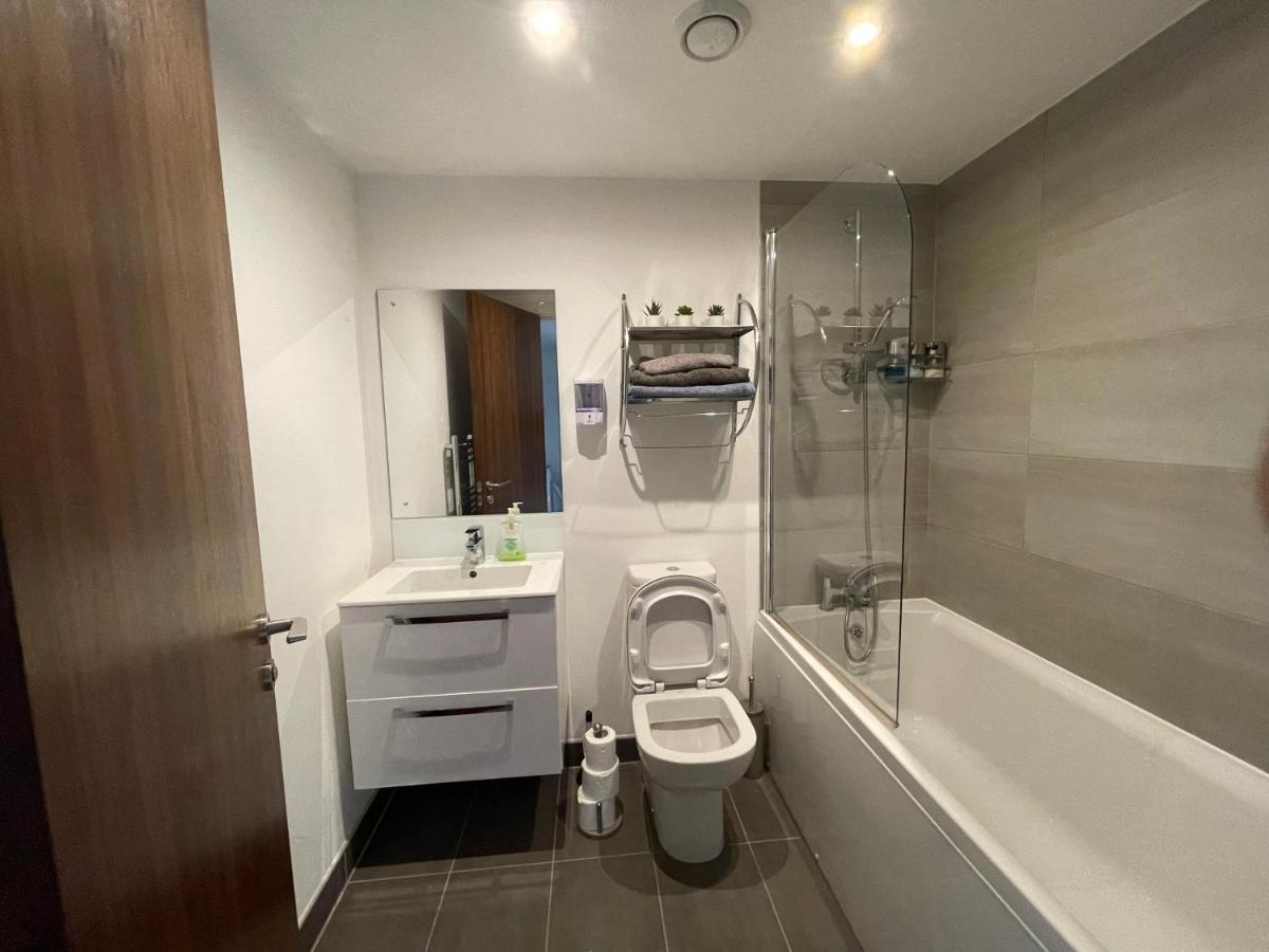 Modern Apartment Near Bullring Birmingham Extérieur photo